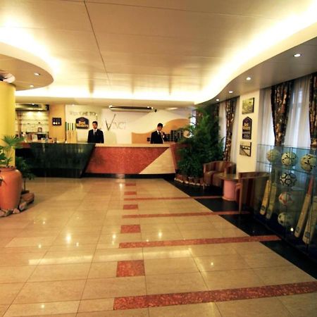 La Vinci Hotel Dhaka Extérieur photo