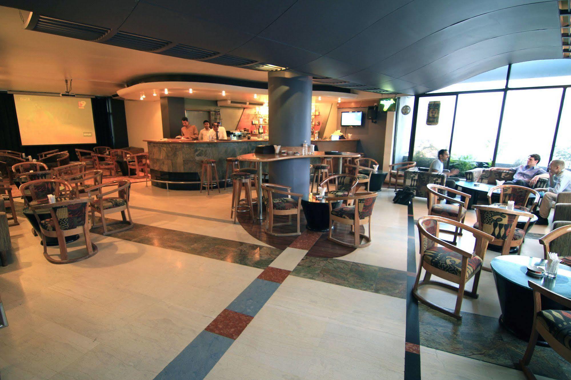 La Vinci Hotel Dhaka Extérieur photo
